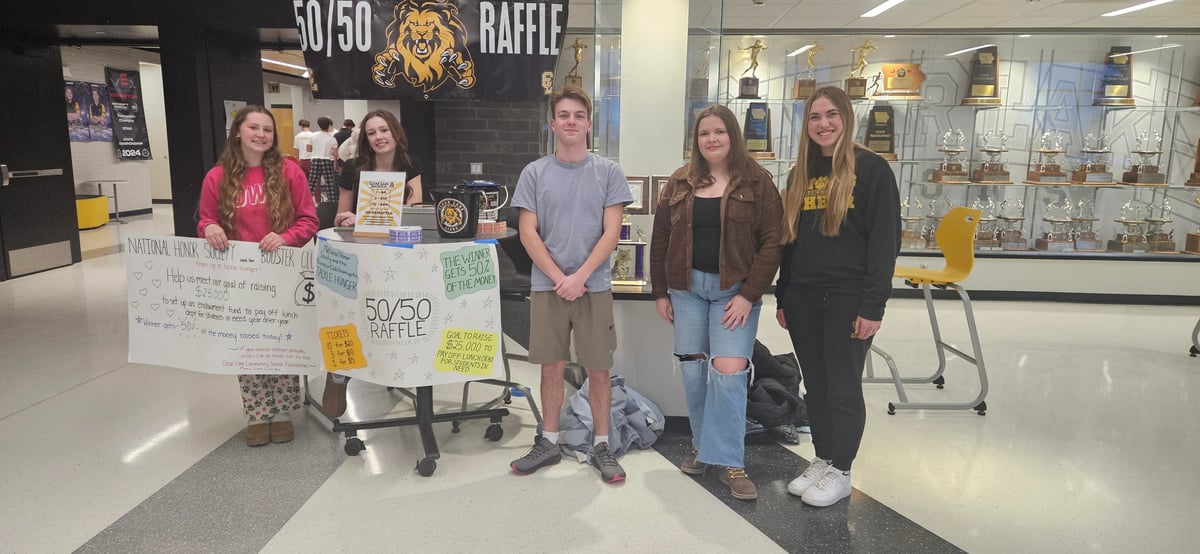 07_ClearLakeHS_MVoortmann_LunchDebtFund